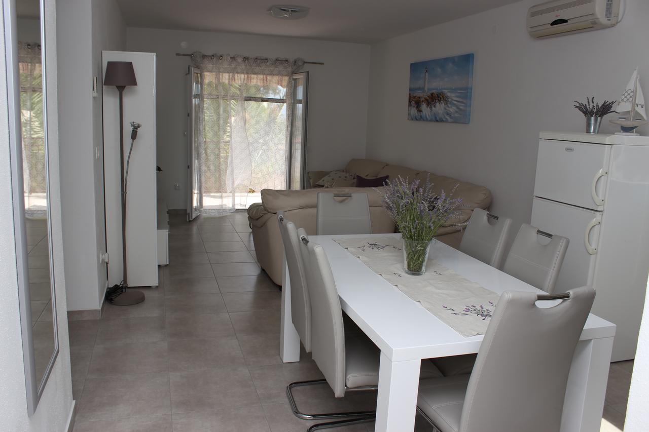 Apartmani Anna Trogir Dış mekan fotoğraf
